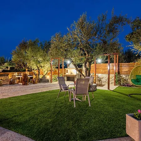 Sofoklis * Koukounariá