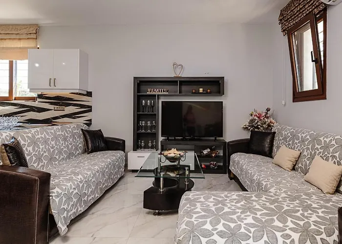 Sofoklis * Koukounariá